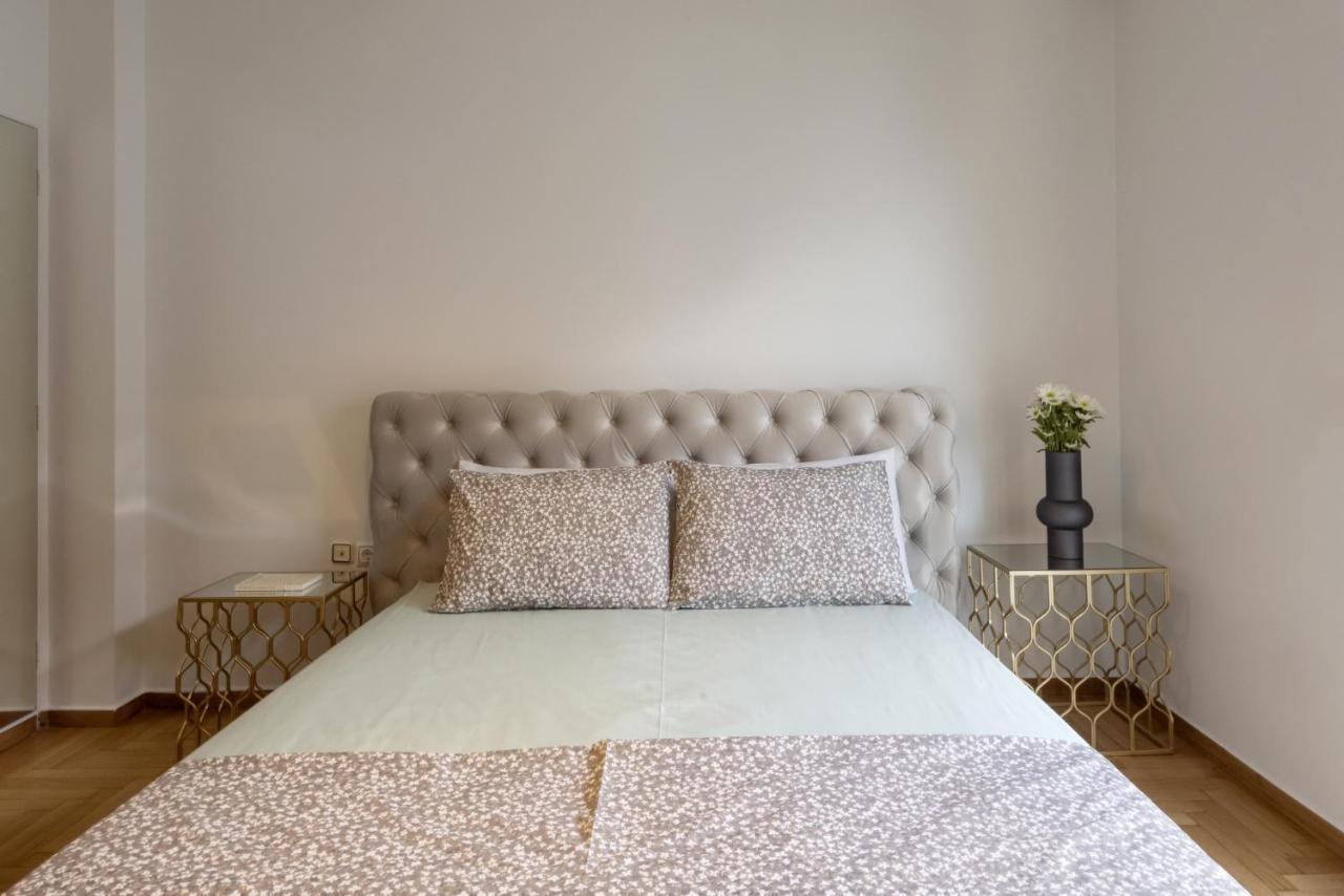 A Truly Wow Experience For Every Guest. The Place Αθήνα Εξωτερικό φωτογραφία