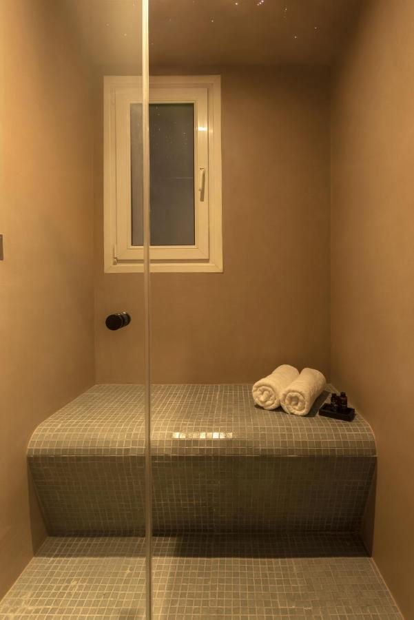 A Truly Wow Experience For Every Guest. The Place Αθήνα Εξωτερικό φωτογραφία